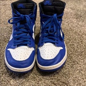 Air Jordan retro 1’s high top